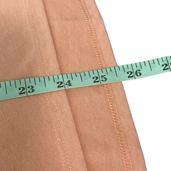 THE NORTH FACE - NWT - SIZE MEDIUM -GRAPHIC TANK - COLOR IS CAFE CRÈME - 1966 B6 - Picture 7 of 9